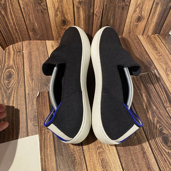 Rothys Women's The Original Slip On Sneakers Shoes Black Size 10 - Picture 6 of 8